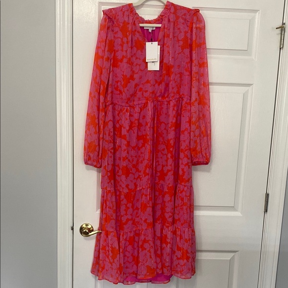 Sugarlips Dresses & Skirts - AVARA • SUGARLIPS • Carolina Reaper Midi Dress in Medium